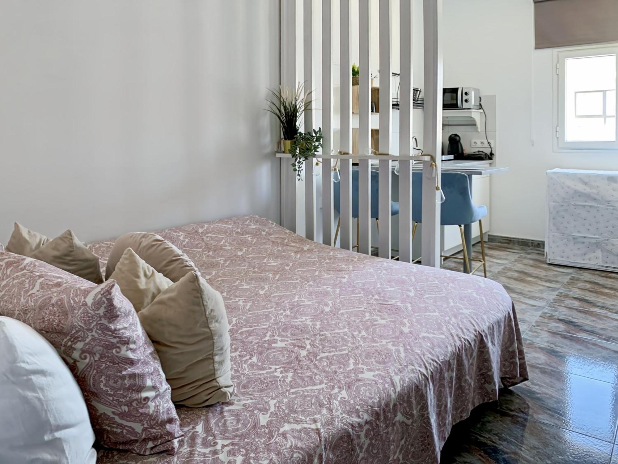 Habitaciones Privadas Cerca De La Playa Y Aeropuerto En Casa Compartida Con Otros Huespedes Playa Honda  Bagian luar foto